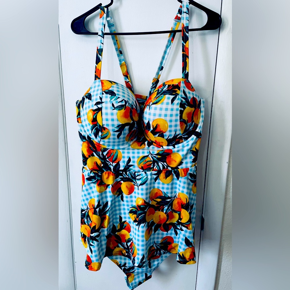 TORRID BLUE GINGHAM ONE PIECE SWIM SUIT 🍊